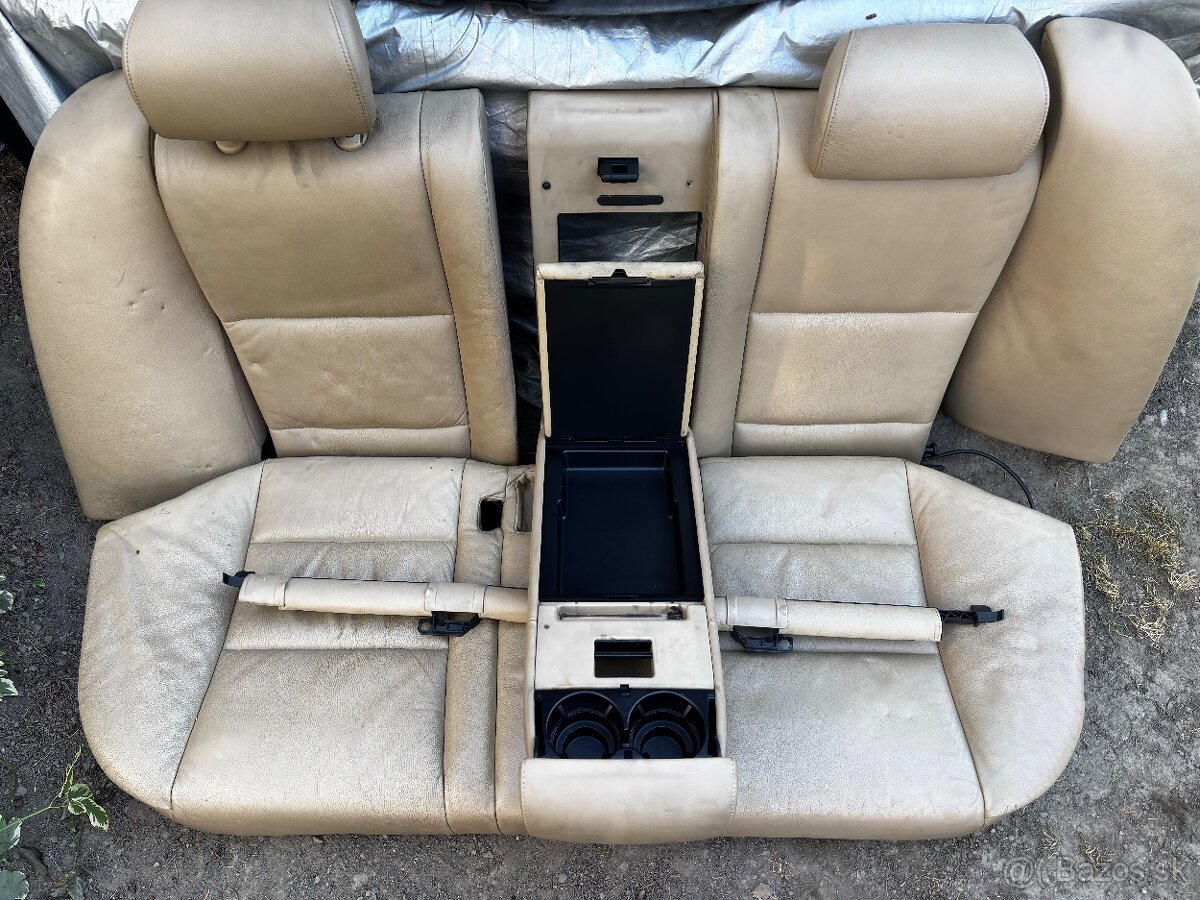 BMW E60 zadné sedadla - 3