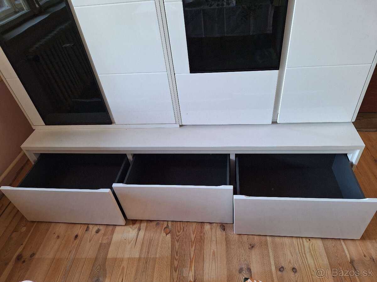 OBYVACIA STENA BIELA - 3