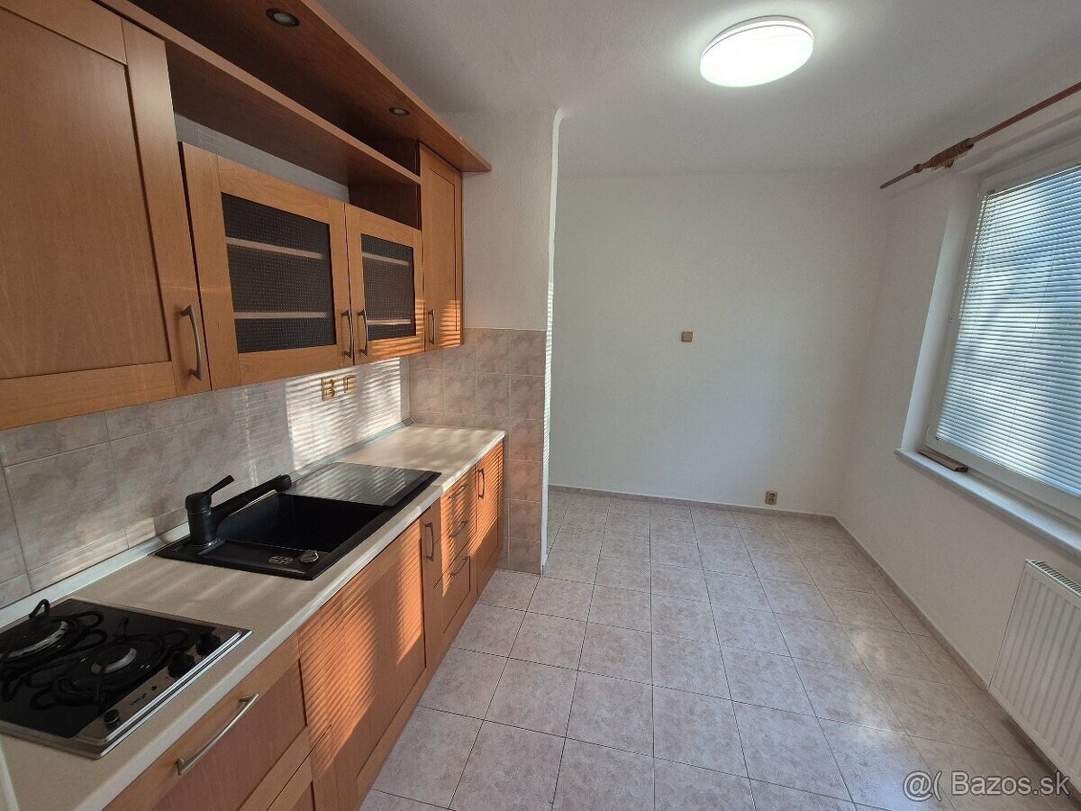 1-izbový byt – Komárno - 3