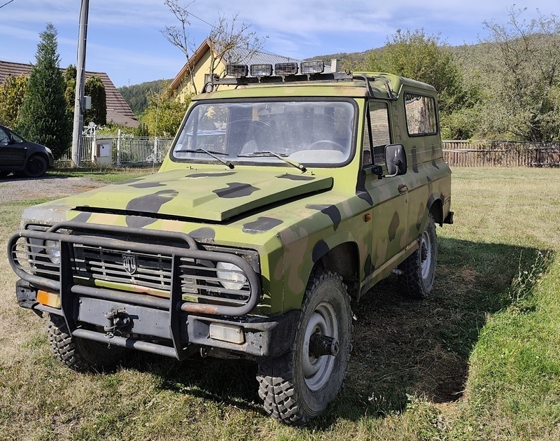 Aro 240 - 3
