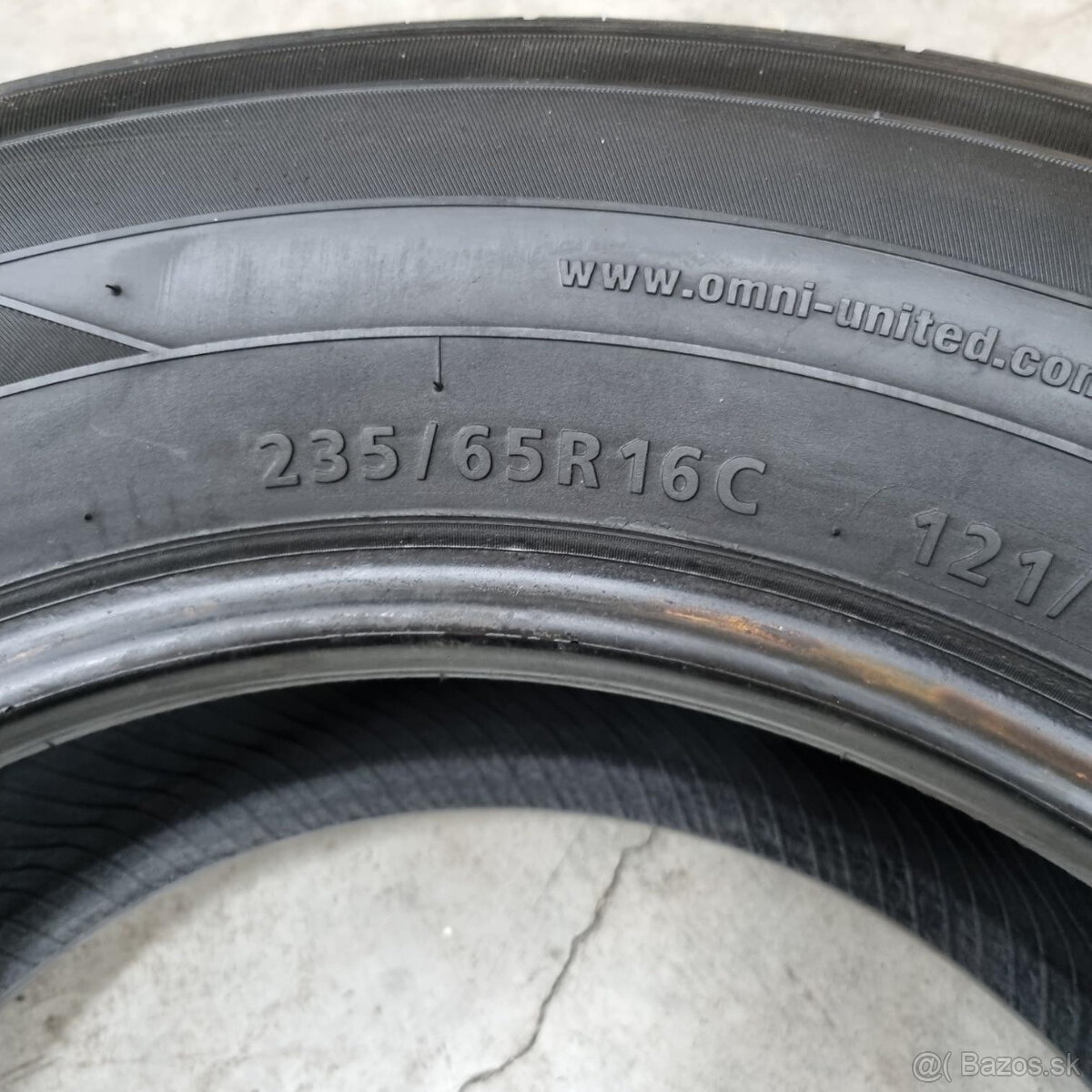Letné dodávkové pneumatiky 235/65 R16C RADAR - 3