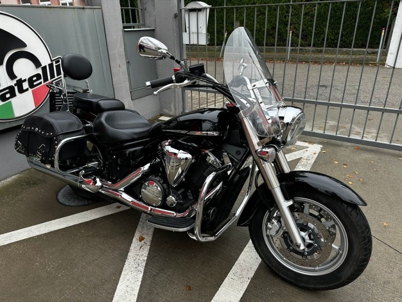 Yamaha XVS 1300 A - 3