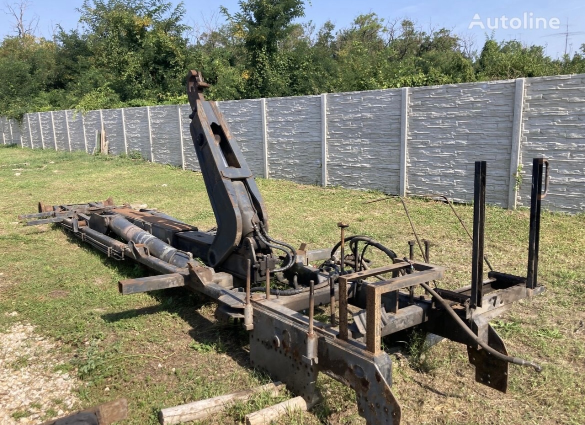 Nadstavba Hakovy nosič s miestom na HR - 3