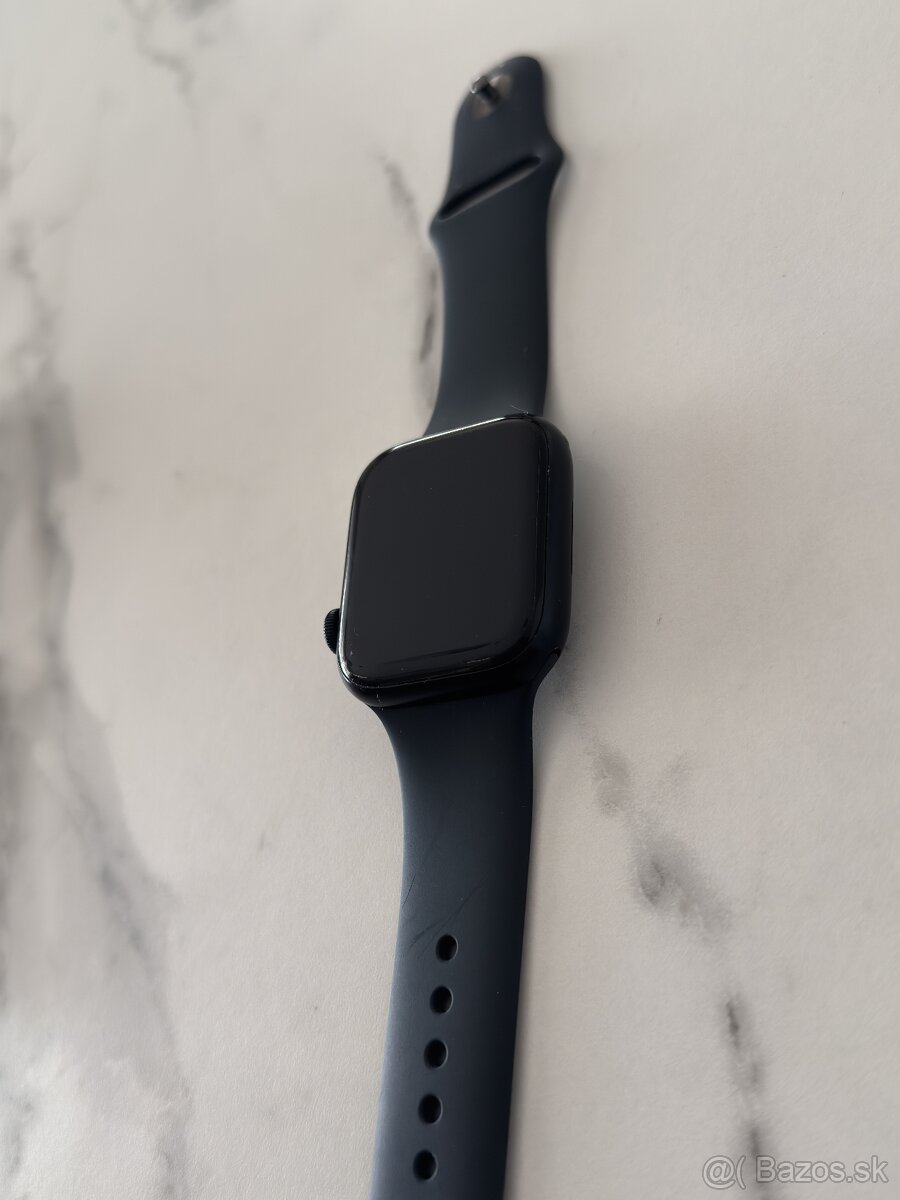 Apple Watch 8 45mm - 3