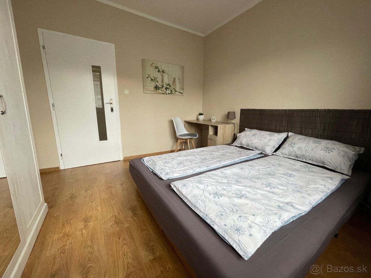 Prenájom 3 izbového bytu - 3