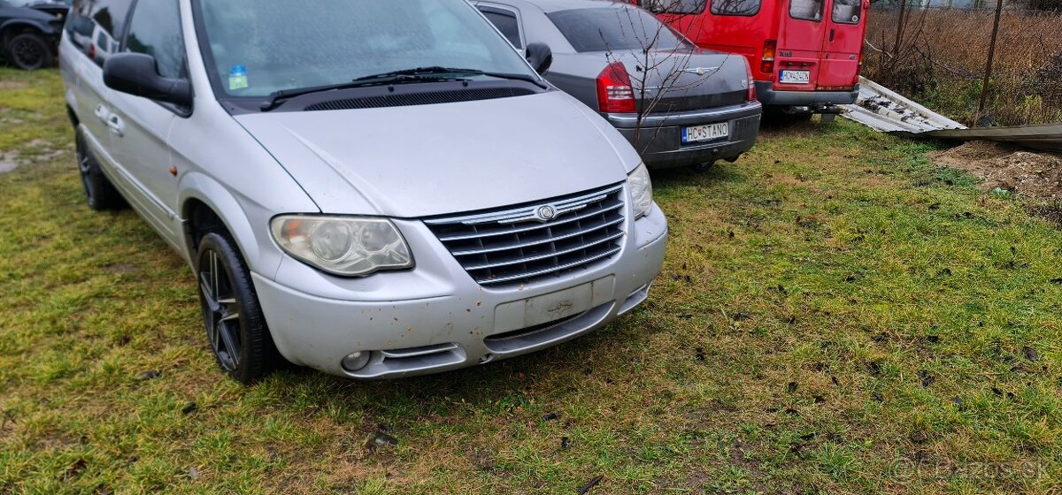 Rozpredám Chrysler voyager 2,5, 2,8crdi - 3
