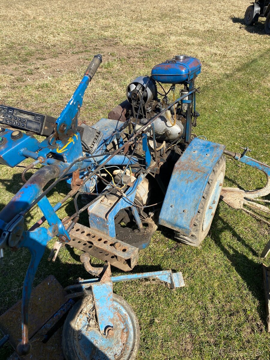 Malotraktor Domácej Výroby - 3