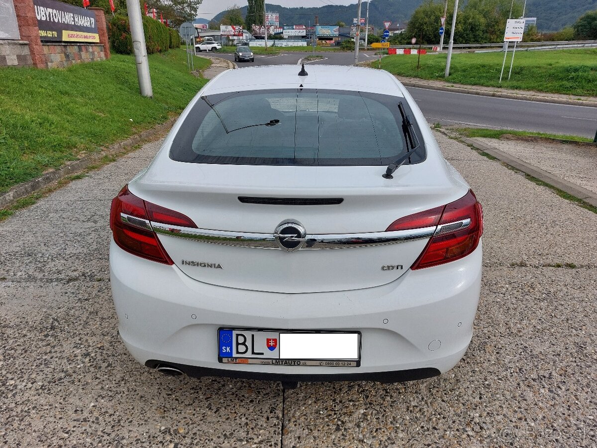 Opel Insignia 2.0 CDTI 170k Start/Stop Cosmo - 3