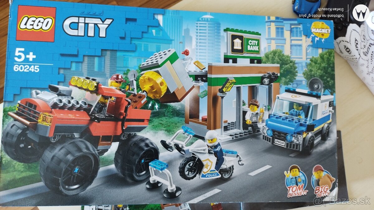 LEGO® City 60245 Monster Truck Robbery - 3