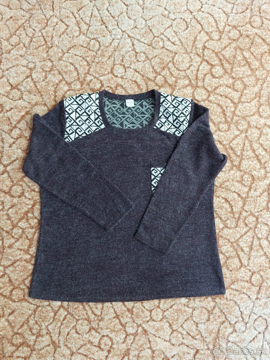 Fialový pulóver - 3