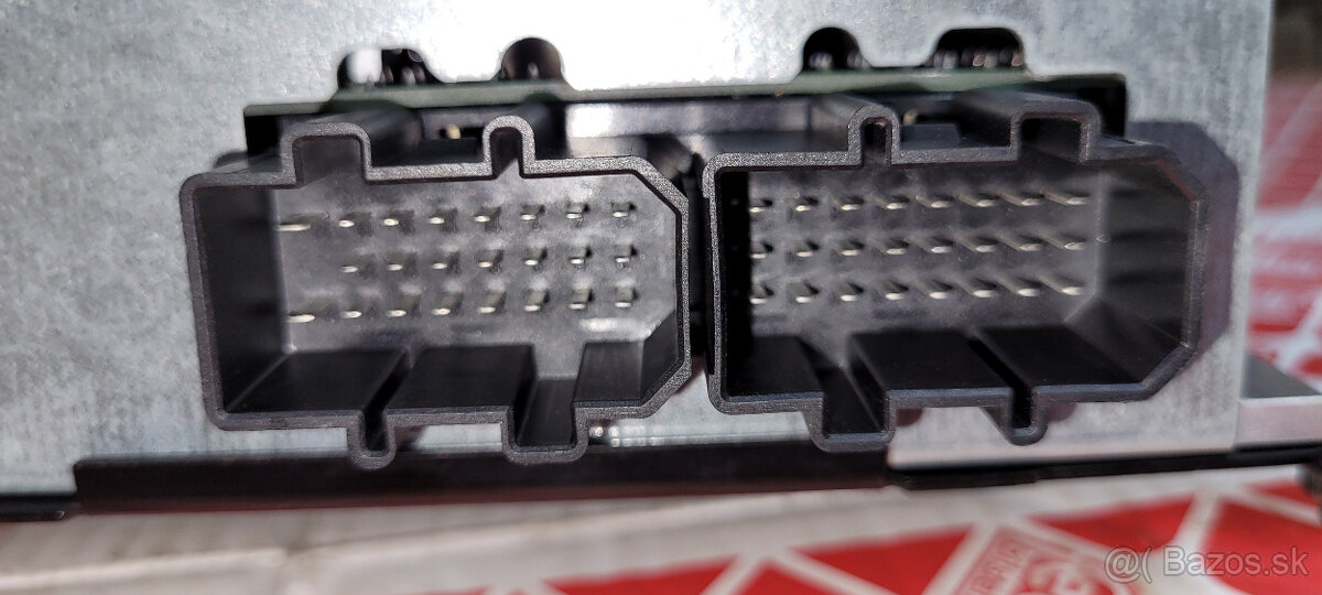 OE zosilnovac Skoda Superb 1 - 3