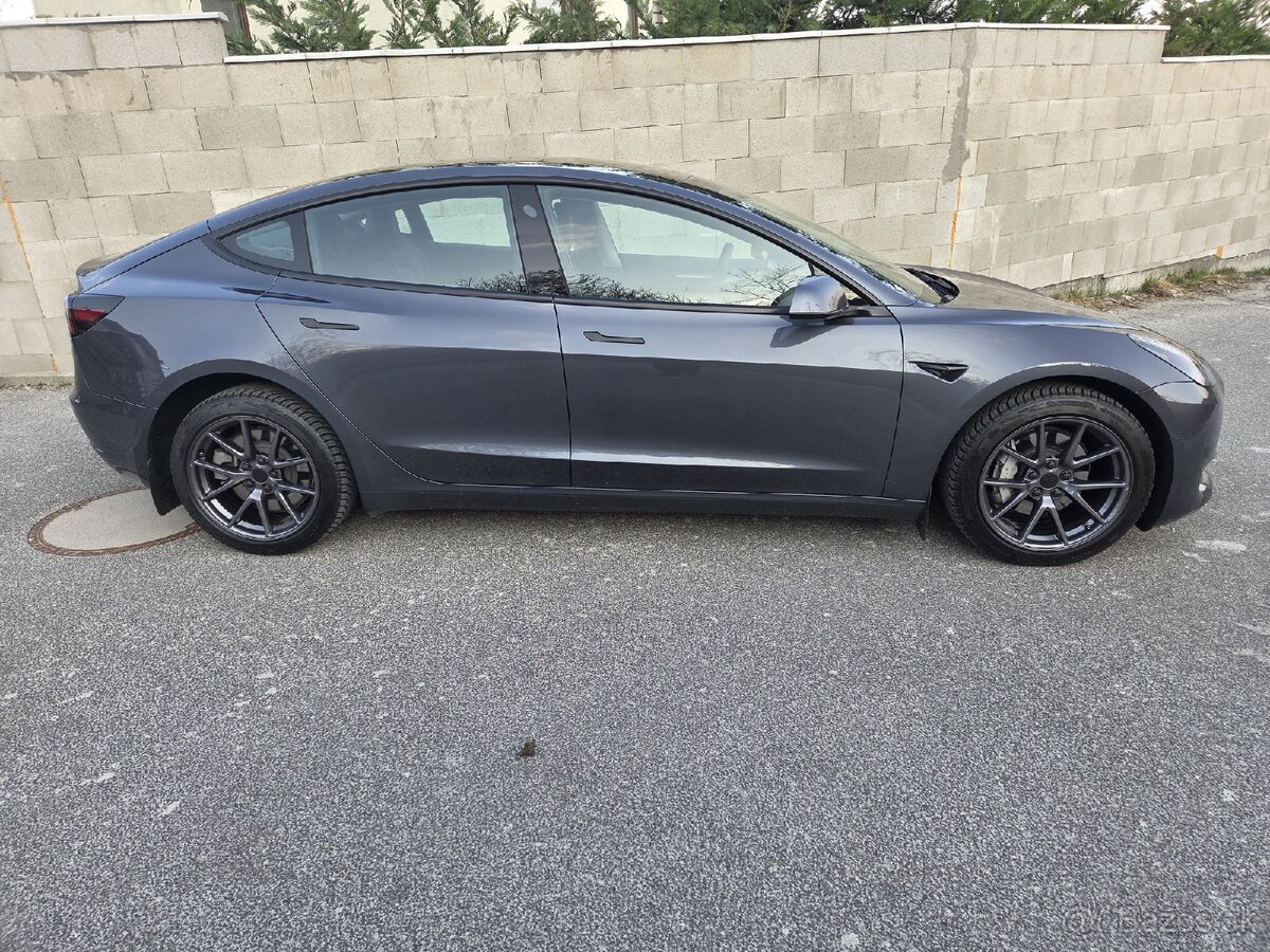 Tesla Model 3 Refresh SR+ 55kWh LFP RWD, 239kW, EAP - 3