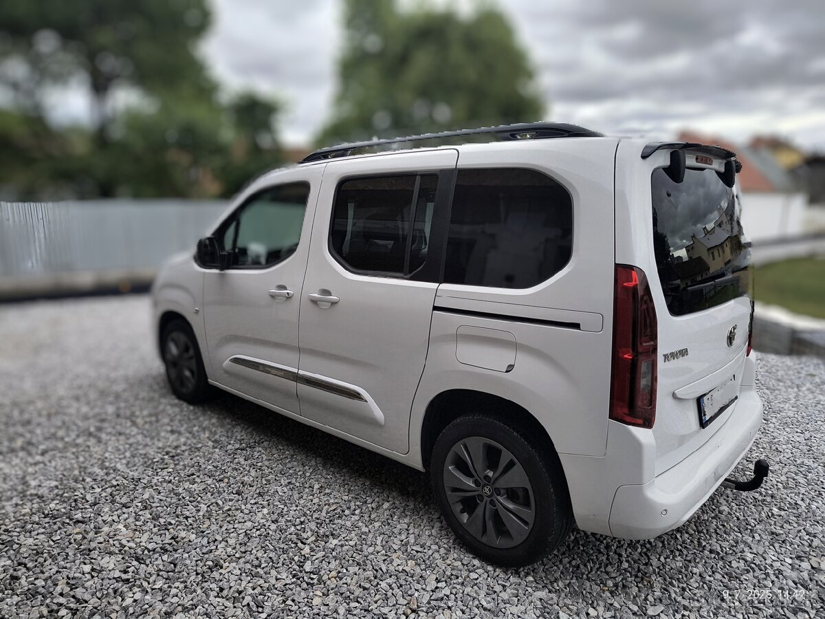 Toyota proace city verso Family - 3
