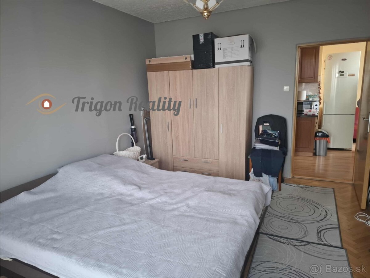 ZARIADENÝ 1 IZBOVÝ BYT - 3