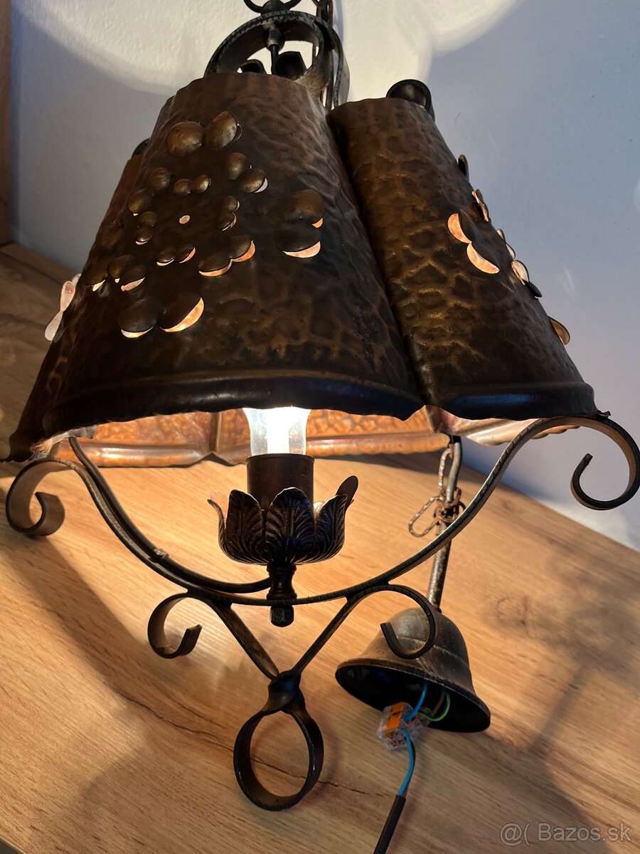 Kovovy tepany luster na chalupu luster - 3