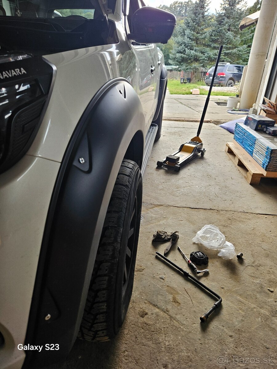 Nissan Navara 6×114,3 R18 - 3