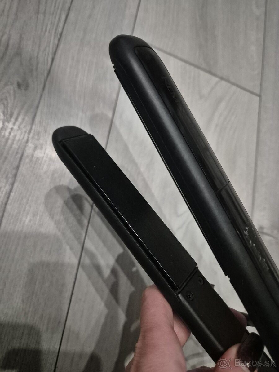 Žehlička na vlasy Remington - 3