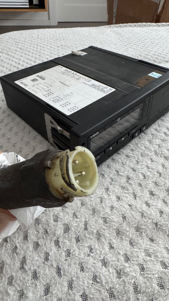 Digitálny tachograf so snímačom - 3