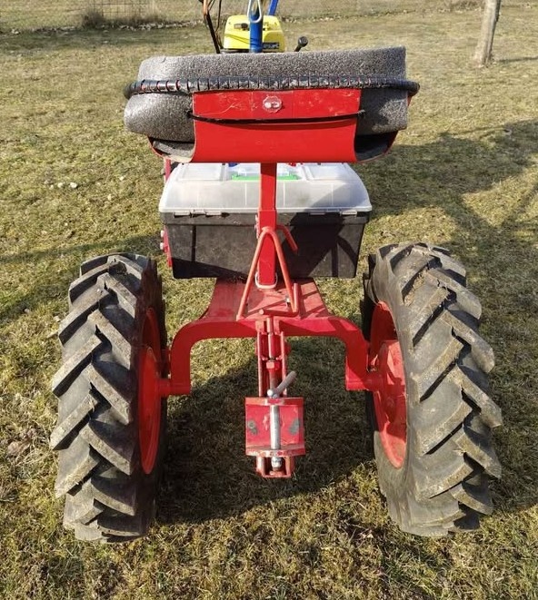 Nosič náradia za Agzat - 3