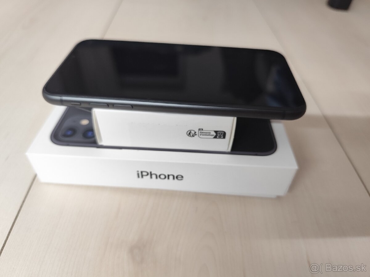Predám Iphone 11 128GB - 3
