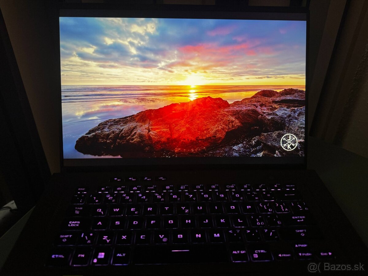 Herny notebook ROG Zephyrus G16, RTX 4060, 32GB Ram - 3