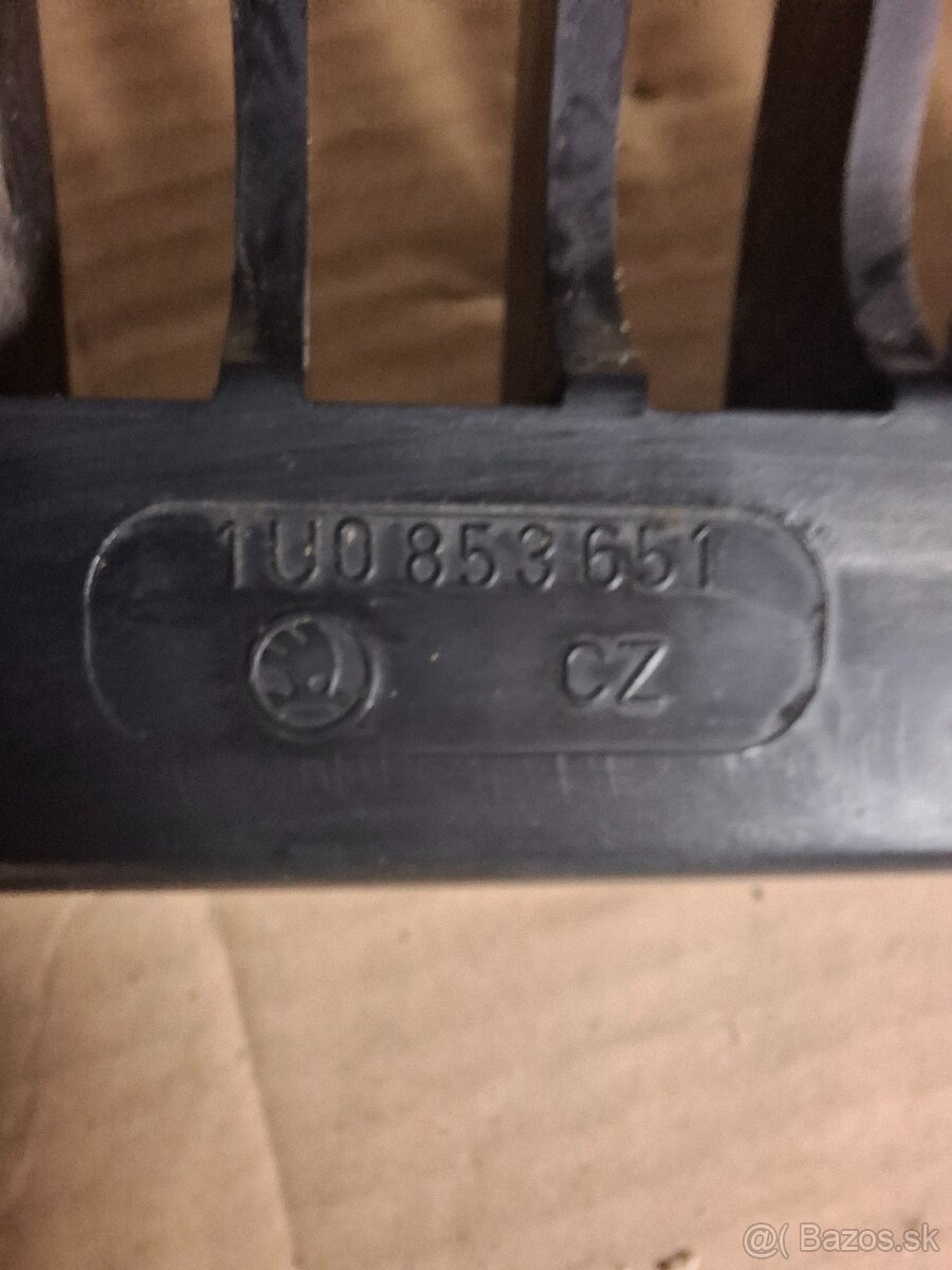 ŠKODA OCTAVIA 1 FABIA 1 maska - 3