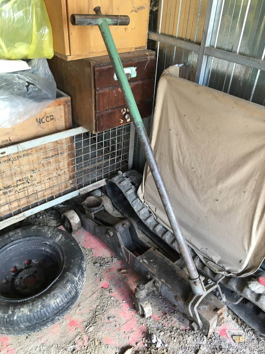 Zdvihák na auto - 3