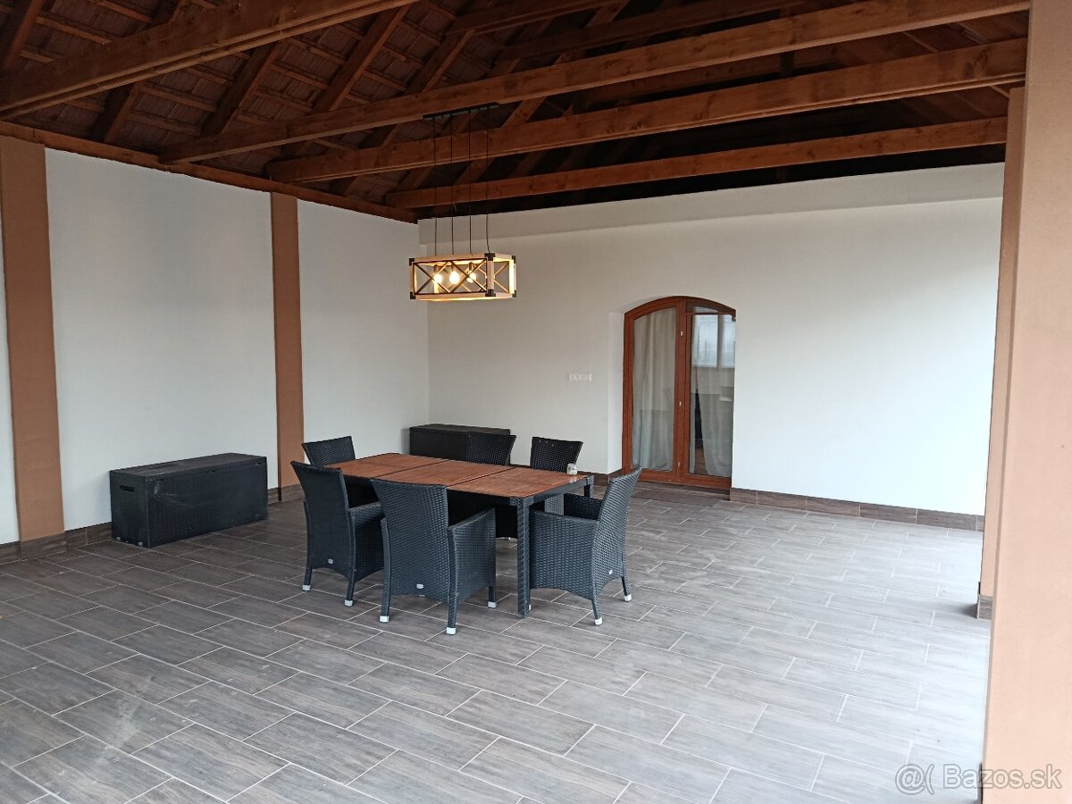 Prenájom domu v Novom Tekove - 3