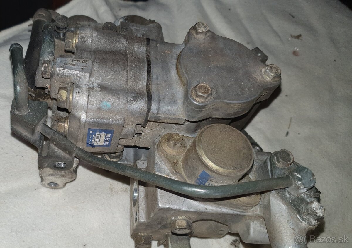 Mitsubishi carisma - 3