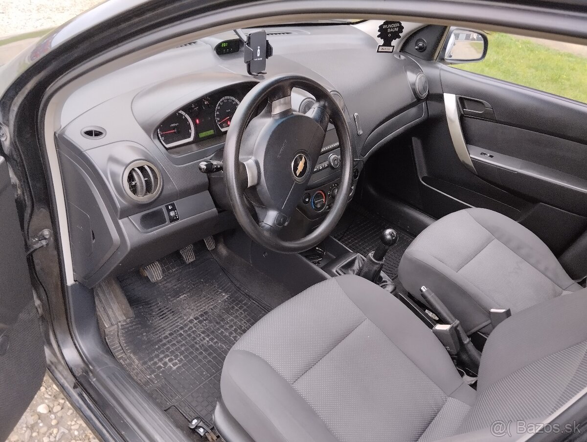 Chevrolet Aveo - 3