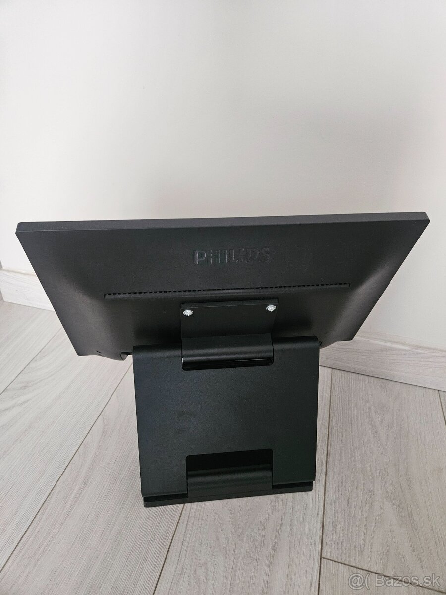 19" Philips 193V - 3