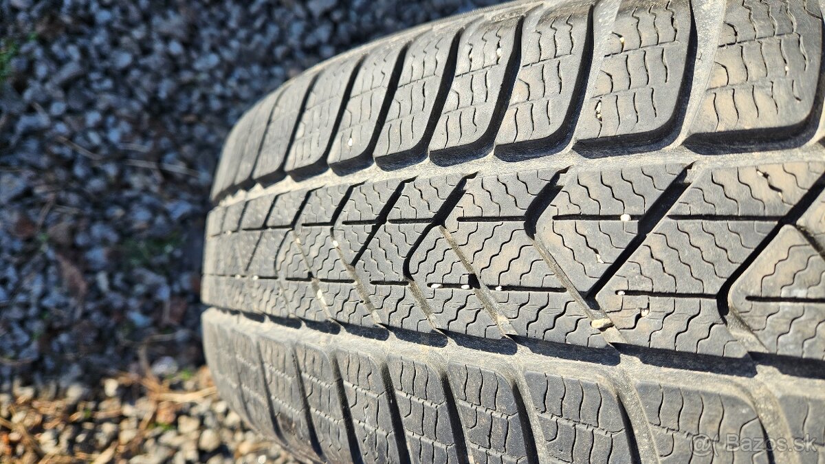 205/60 R17 Pirelli zimne - 3