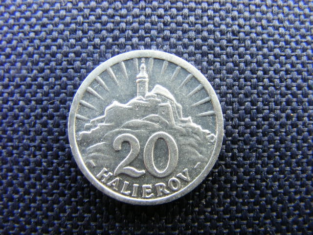 dva staré slovenské 20 halierniky - 3