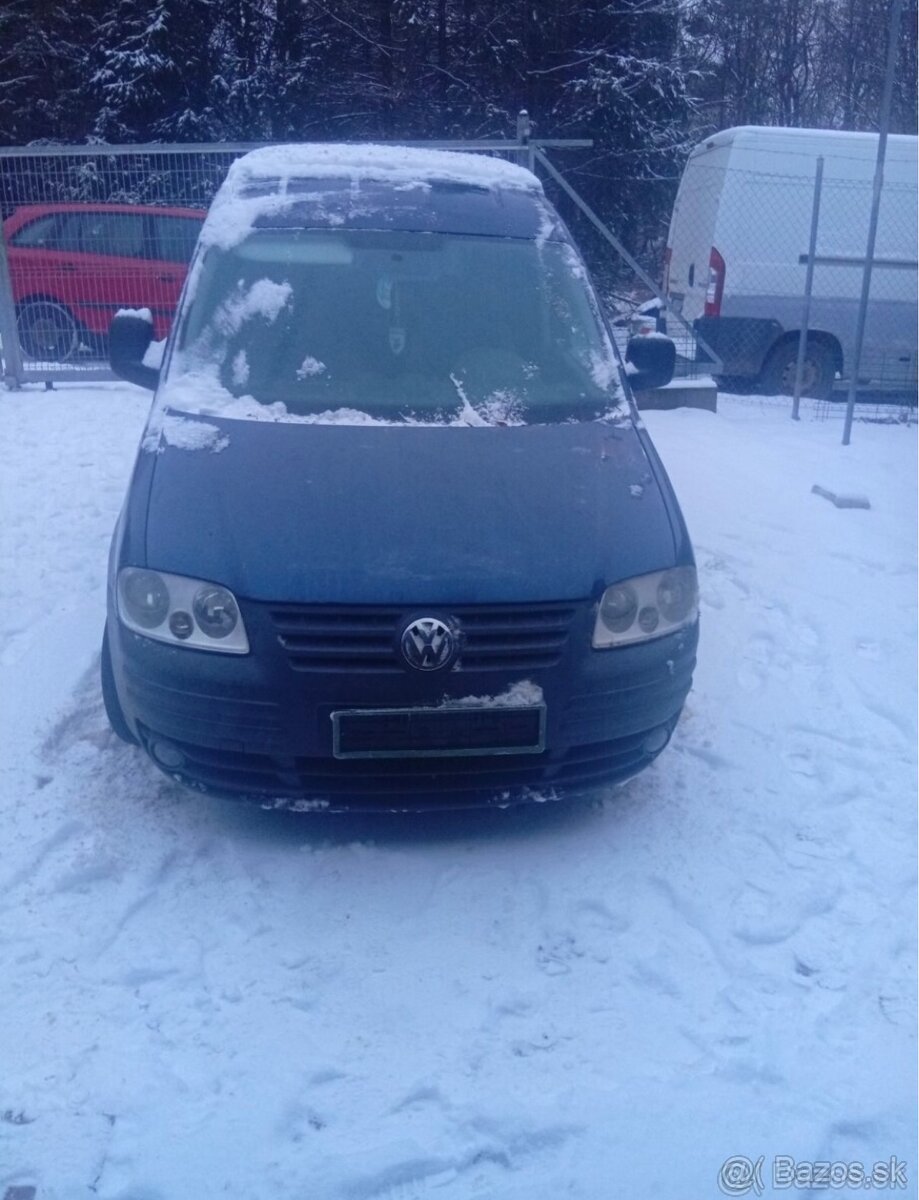 Rozpredam Volkswagen caddy 1,9tdi - 3
