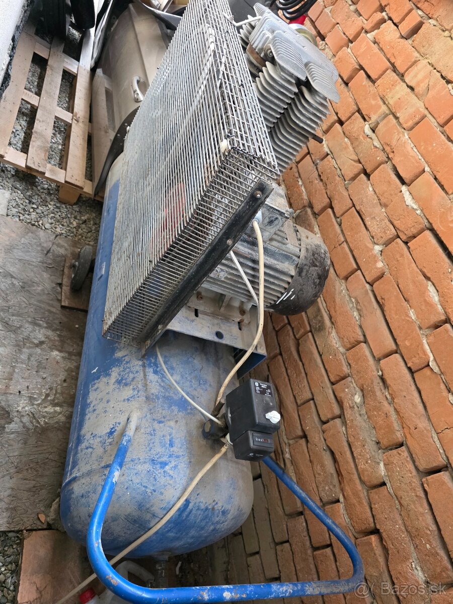 Kompresor Orlík PKS 51/300 - 3