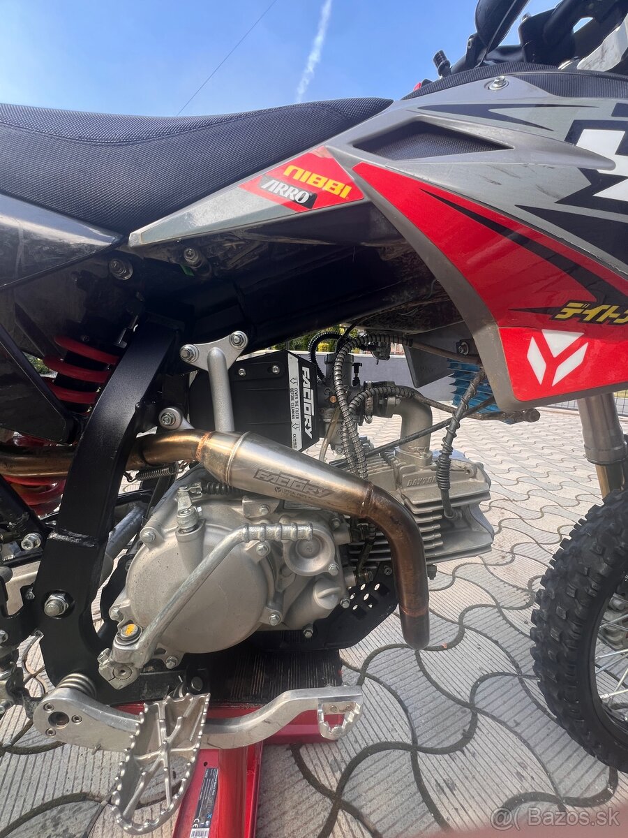 Ycf 190 bigy