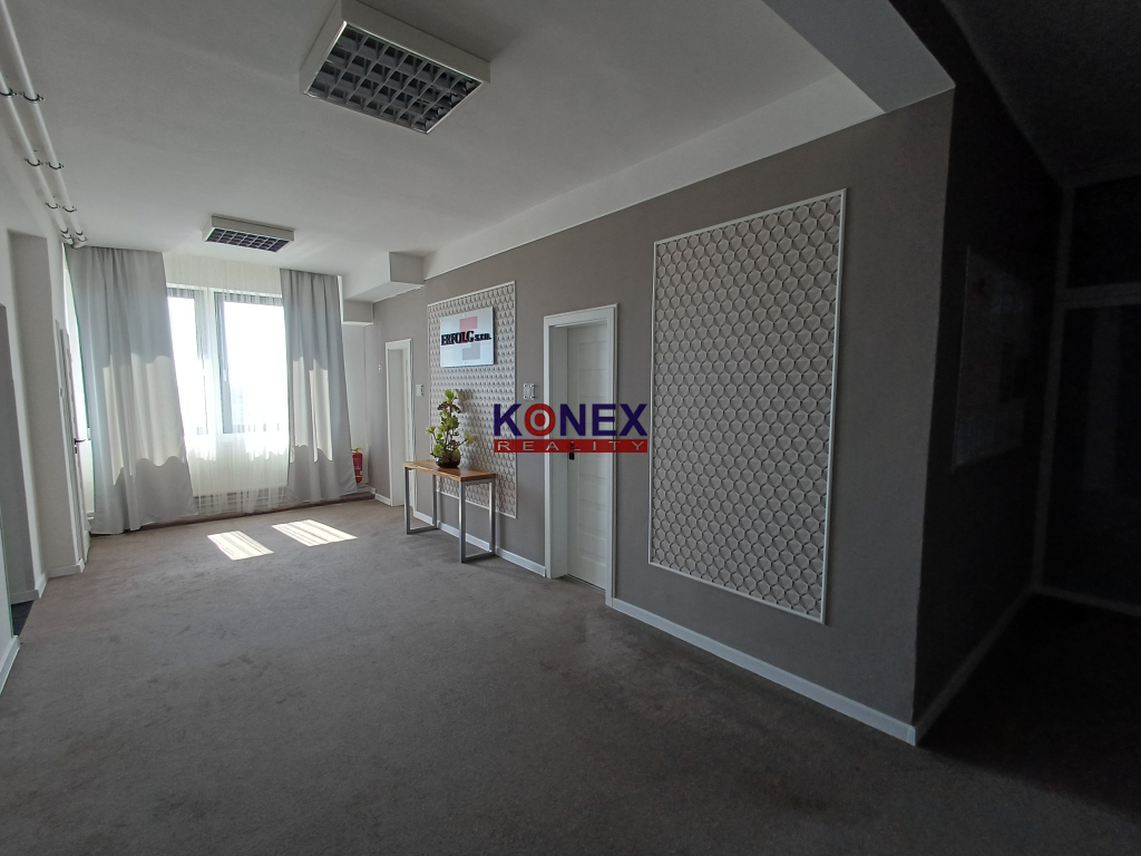 Prenájom kancelárskych priestorov – Továrenská ulica, Michal - 3