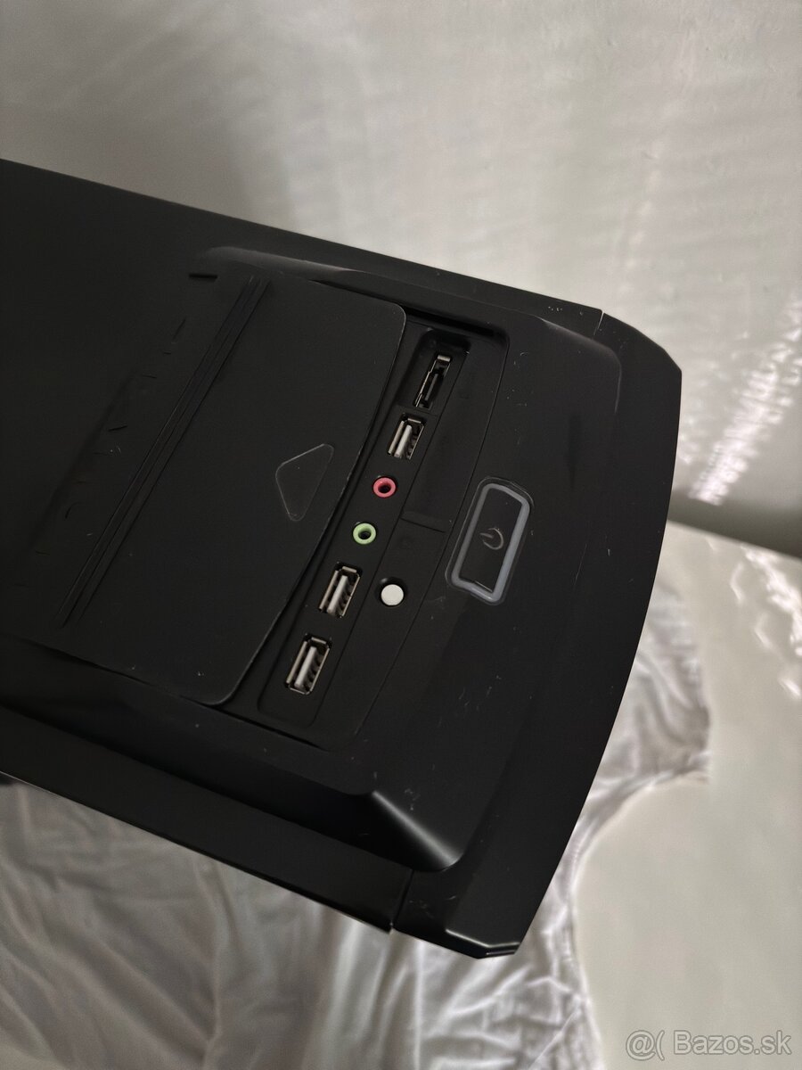 Pc skrina cierna - 3