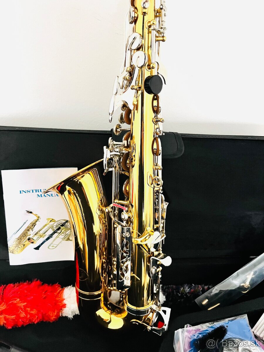Predám nový Es- Alt saxofón- kópia k modelu Yamaha- pekný zv - 3
