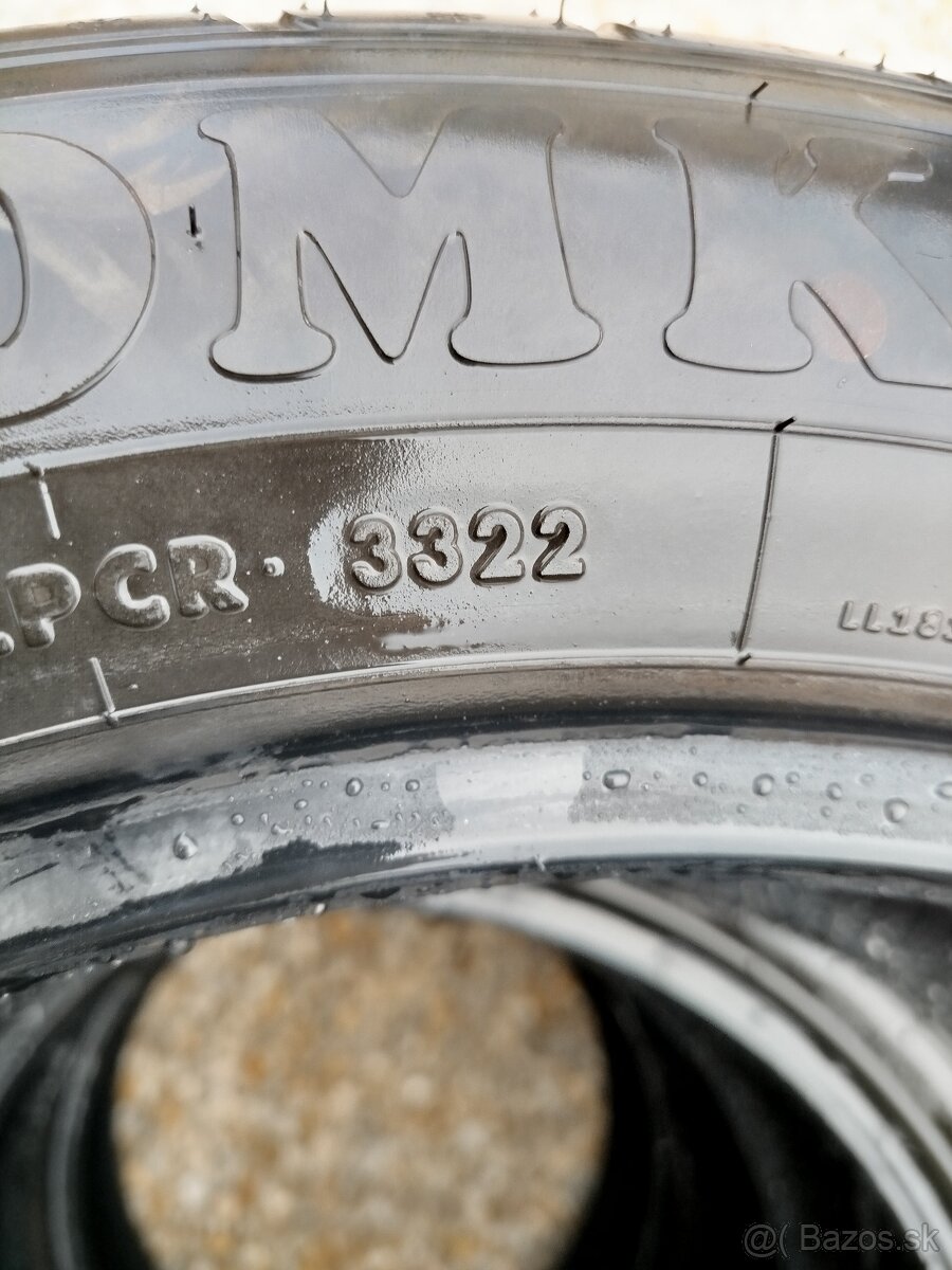 Predám zimné pneumatiky 235/55/R18 - 3