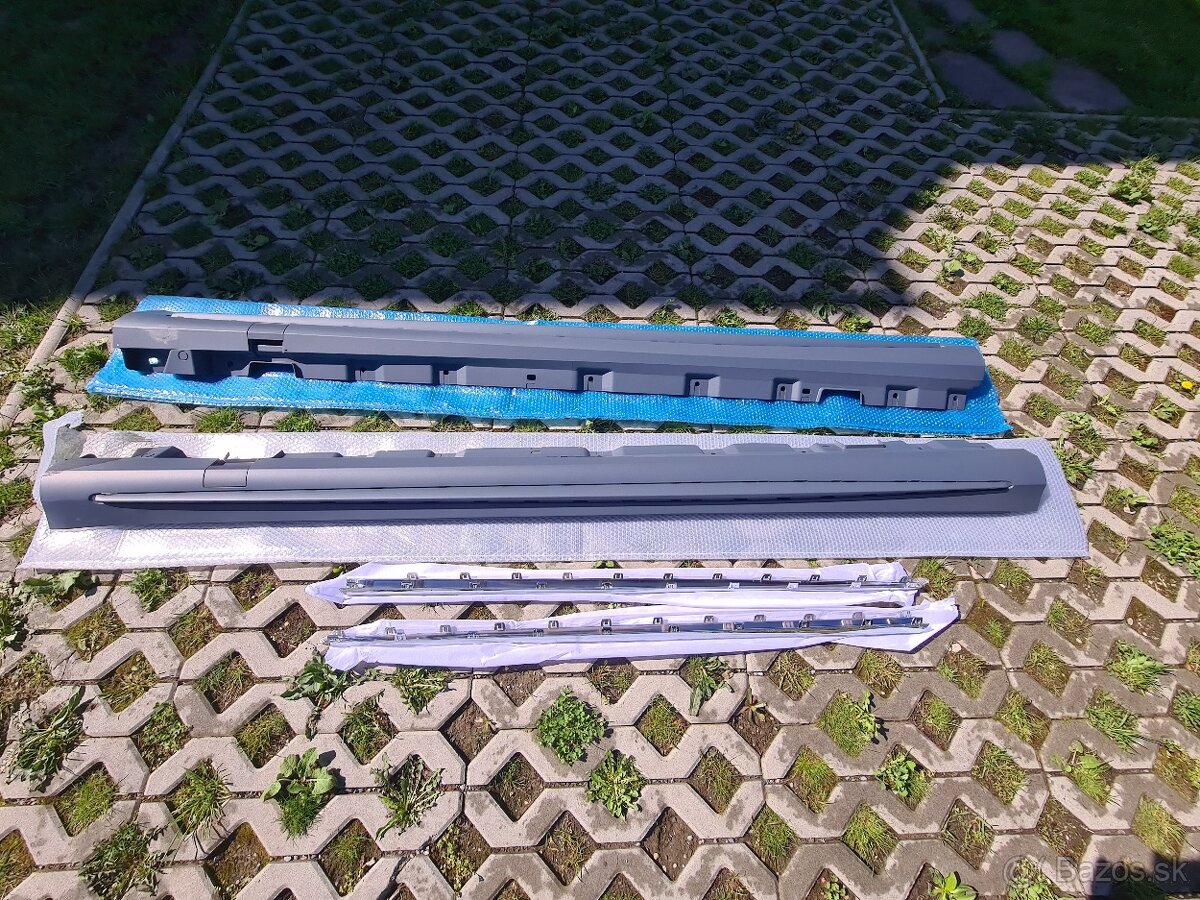 Prahy a lišty Predných dverí Mercedes w222 sclasse v12 amg - 3