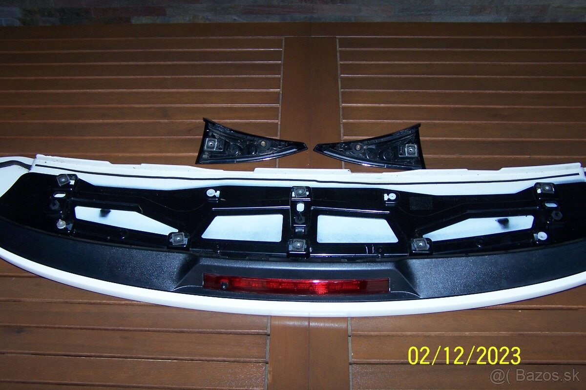 Spojler Renault Captur - 3