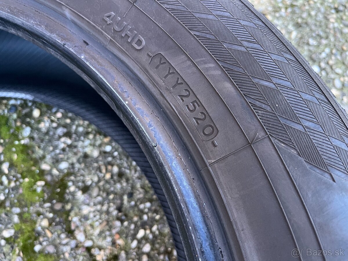 Yokohama BluEarth Winter 225/60/r18 - 3