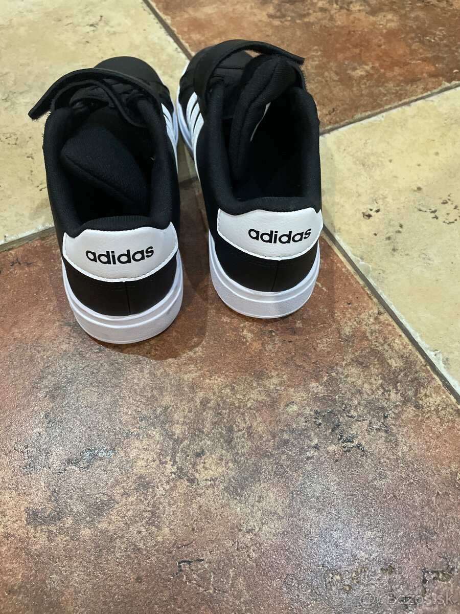 Chlapčenské tenisky adidas - 3