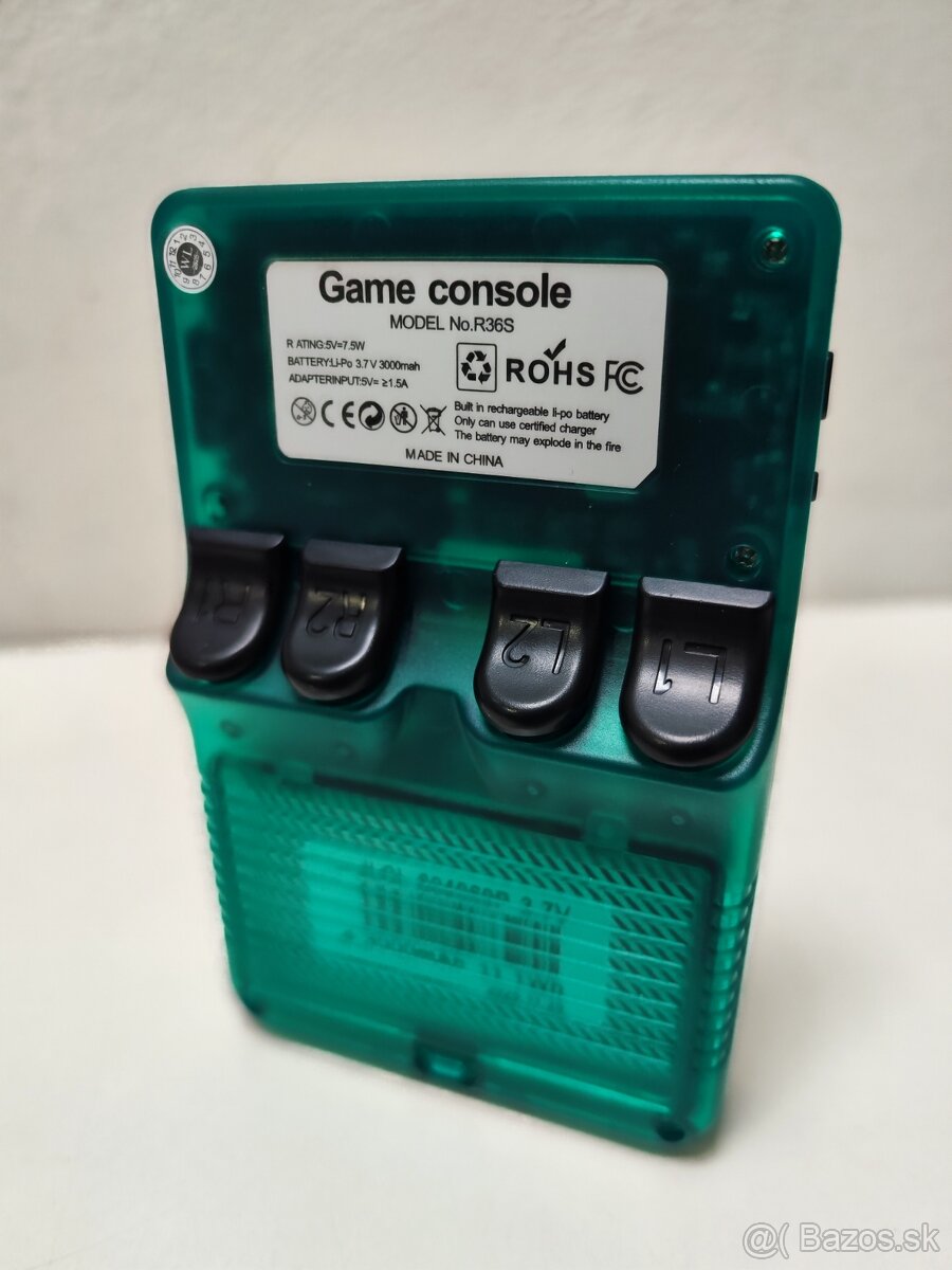Predám novú zelenú retro konzolu R36S-64GB. - 3