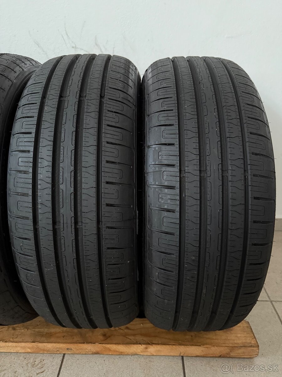 Nejazdené letné pneumatiky 215/55/18 Goodyear Efficient Grip - 3