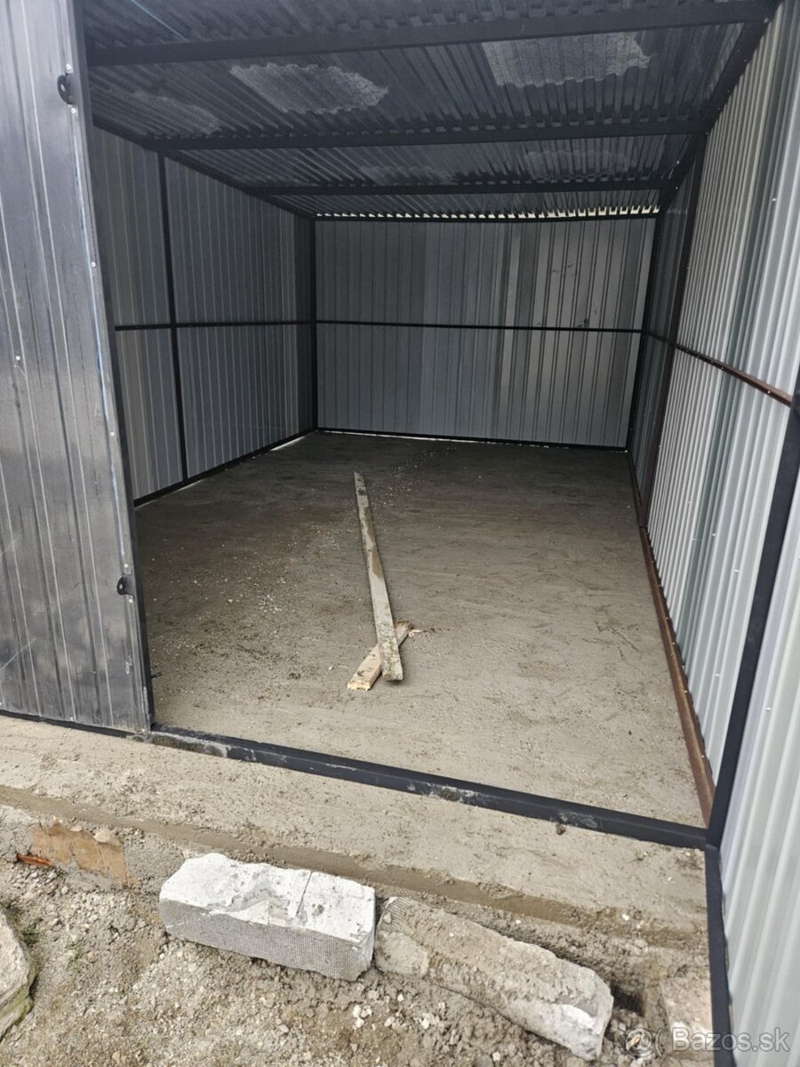 Nová plechová garáž - 3