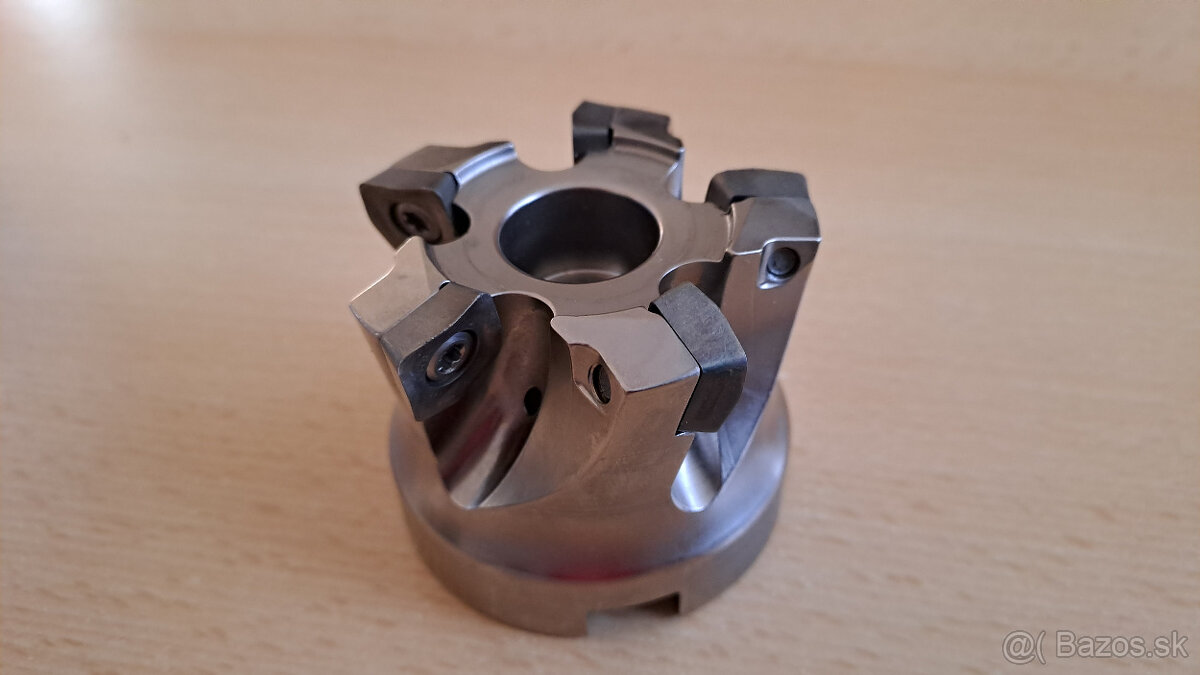 Predám čelnú plátkovú frézu pr.63mm Grumant - 3