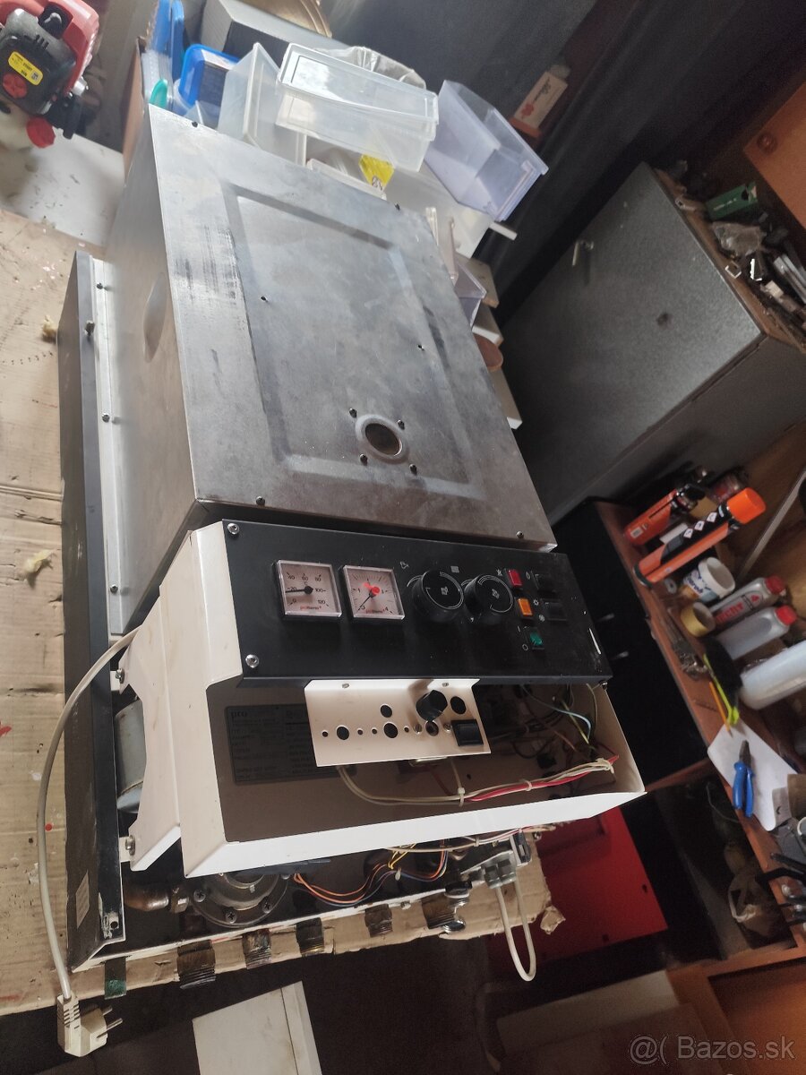 Predám plynový kotol Protherm - 3