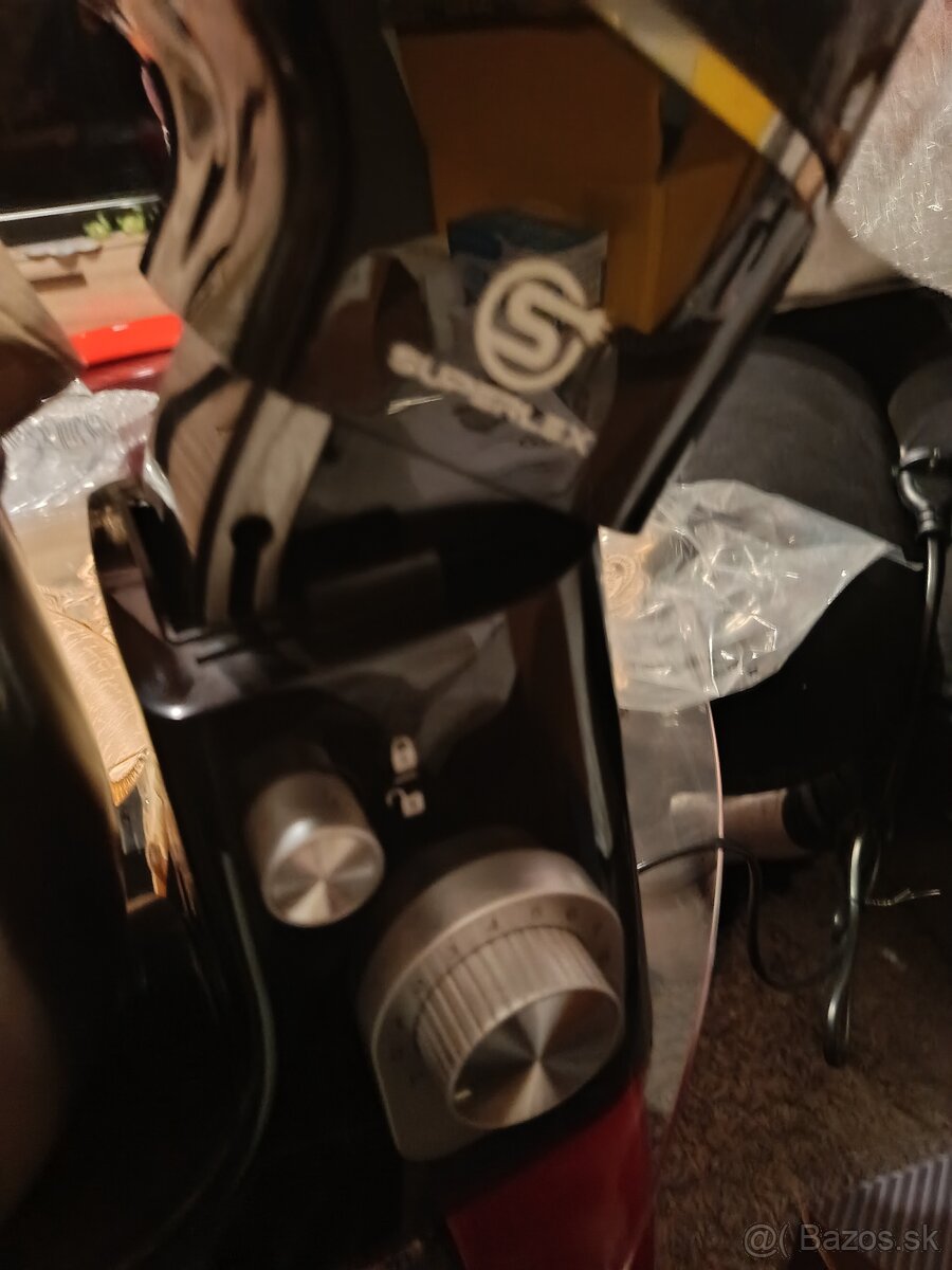 Kuchynský robot - 3